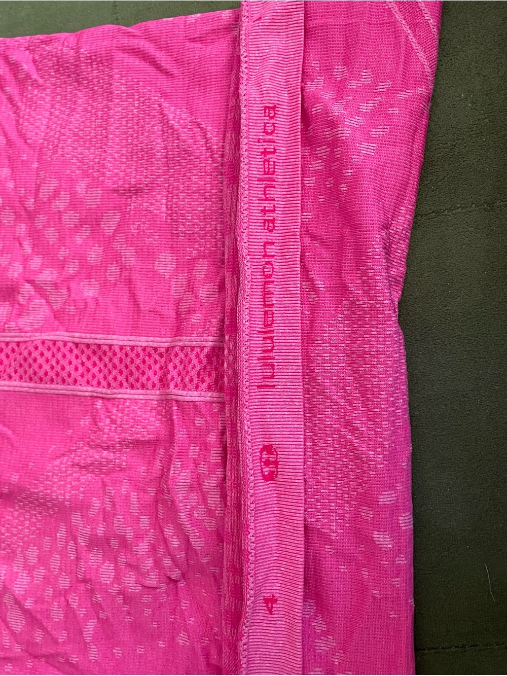 Lululemon Pink Racerback Active Tank Top Sz 4 - Picture 3 of 3